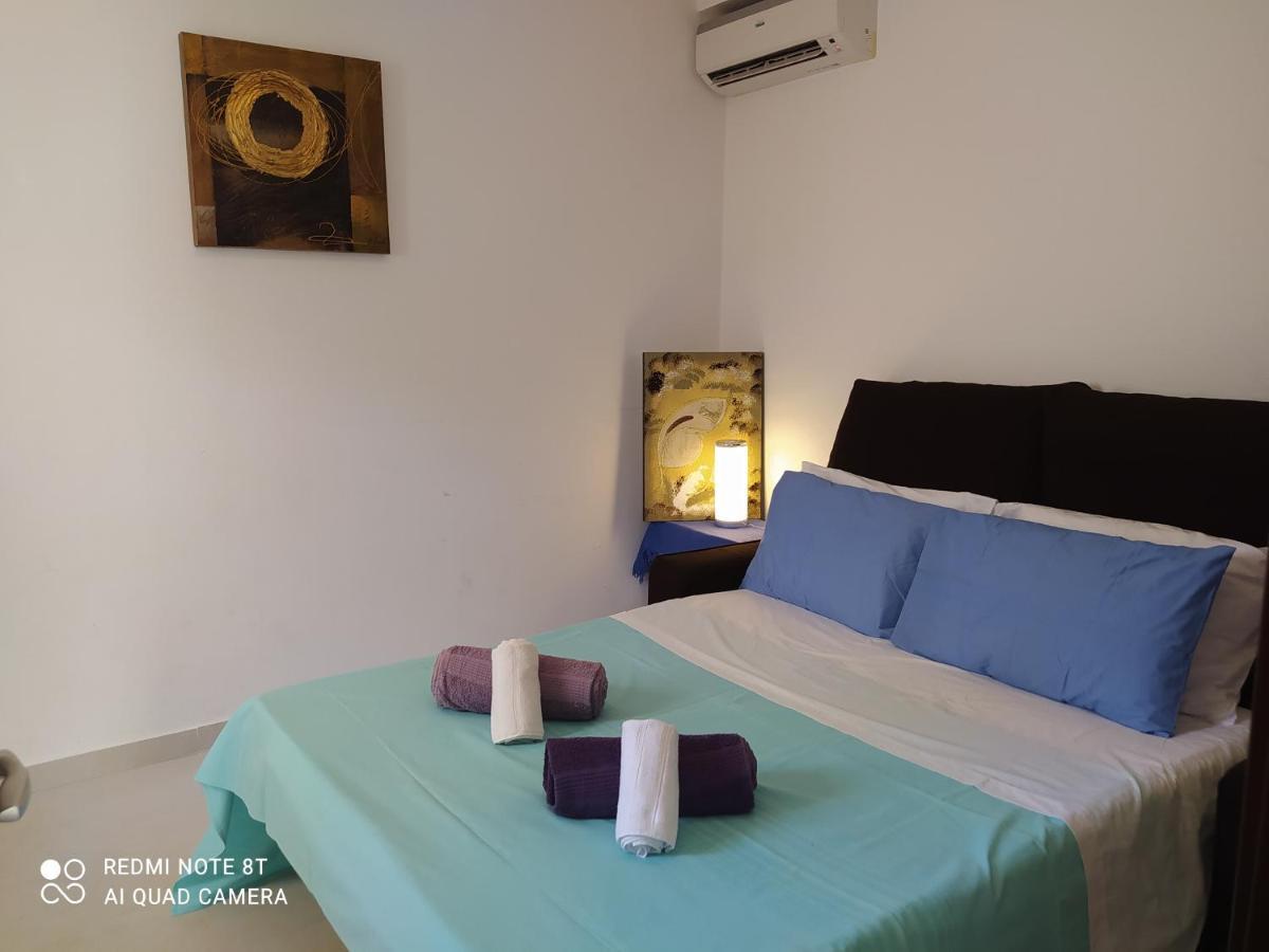 Mellieha Beach Apartment Bagian luar foto